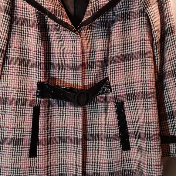 Ashro Jacket - Picture 2 of 7